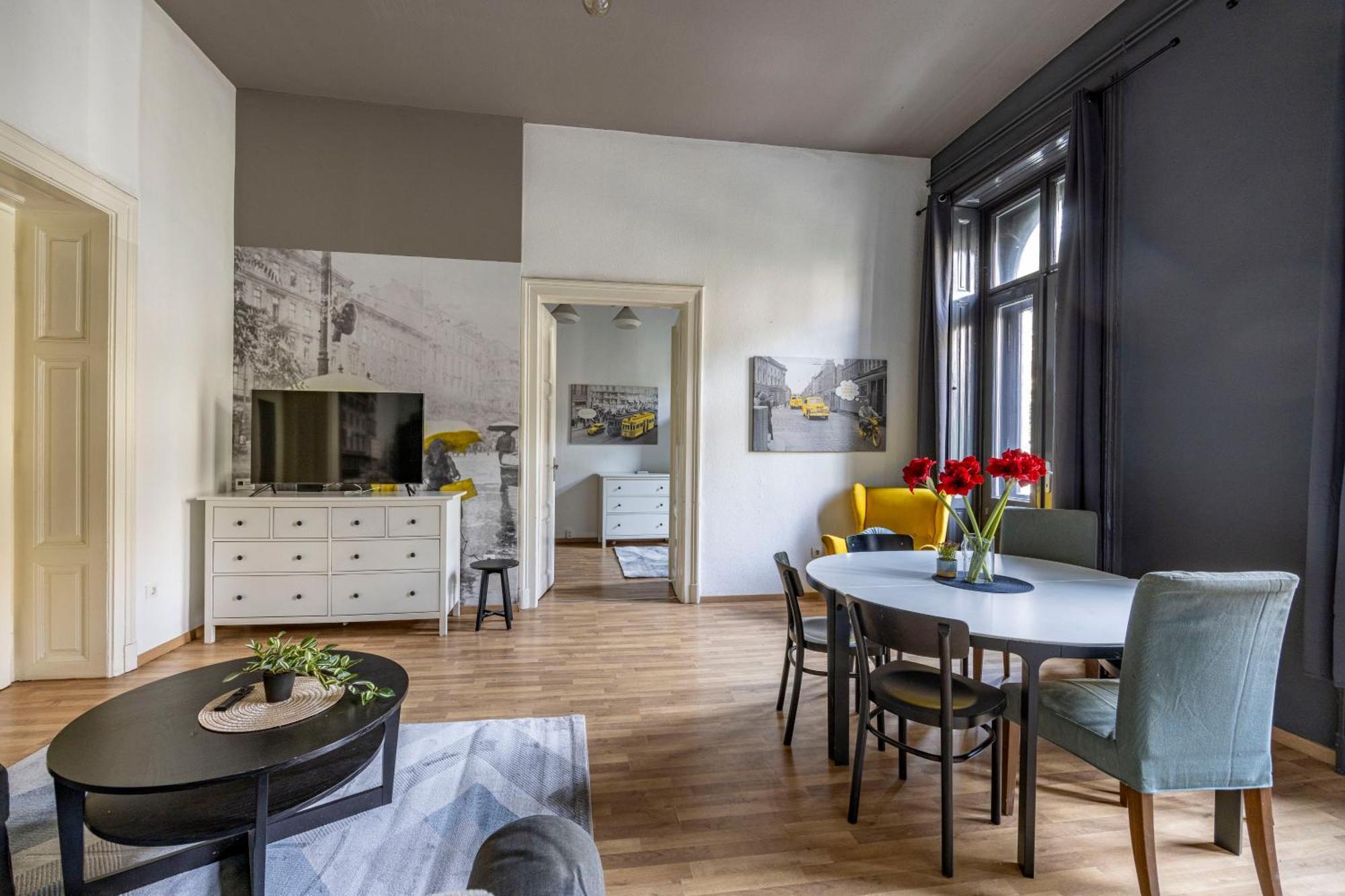 Cozy & Nostalgic Budapest Style Apartment In The Center Dış mekan fotoğraf